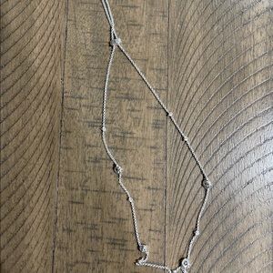 Kendra Scott necklace